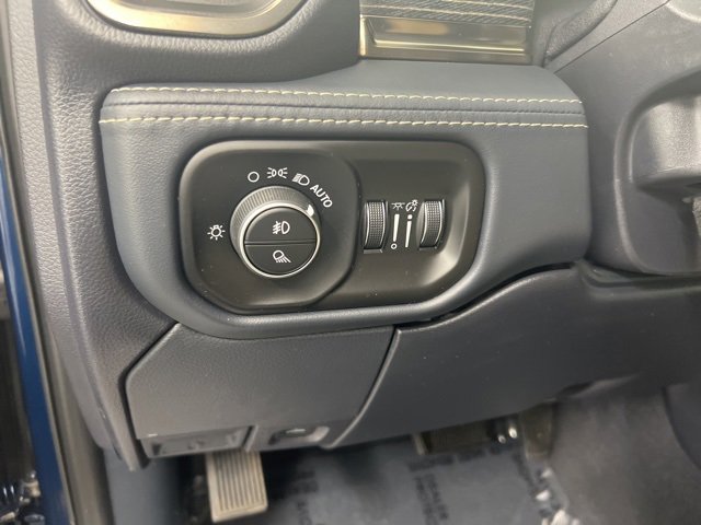 Used 2022 RAM 3500 Limited image 12