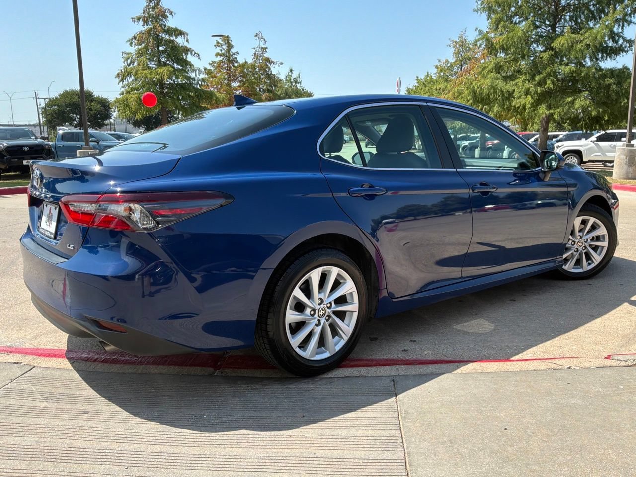 Used 2023 Toyota Camry LE FWD image 6