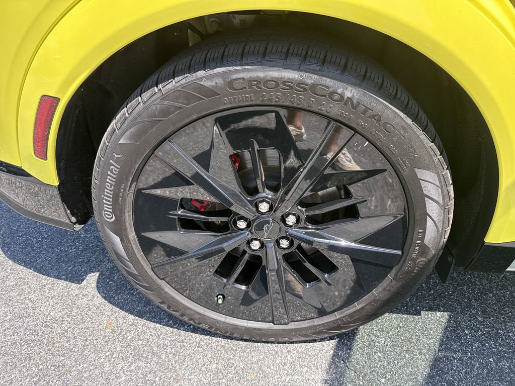 Used 2025 Ford Mustang Mach-E GT AWD/4WD image 17