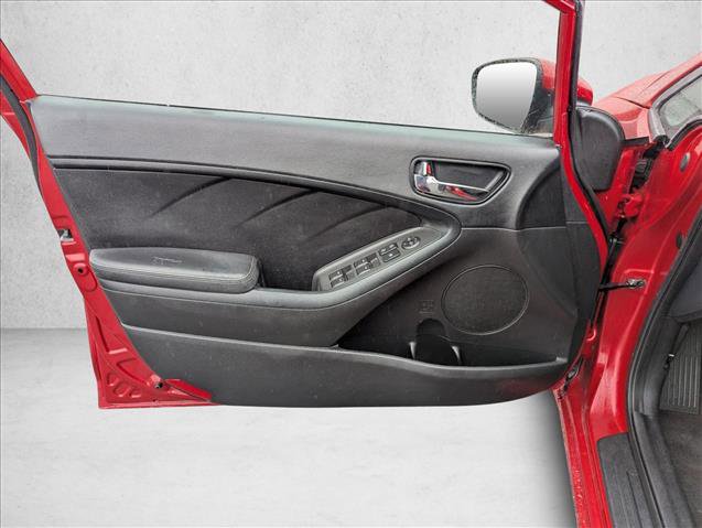 Used 2018 Kia Forte S image 21