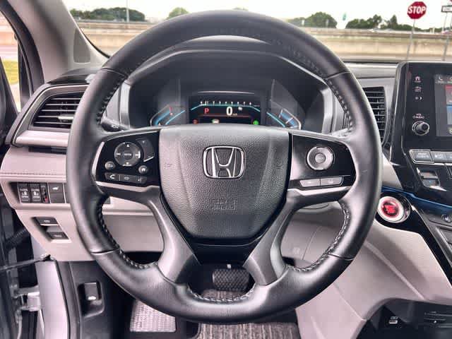 Certified 2024 Honda Odyssey Touring image 17