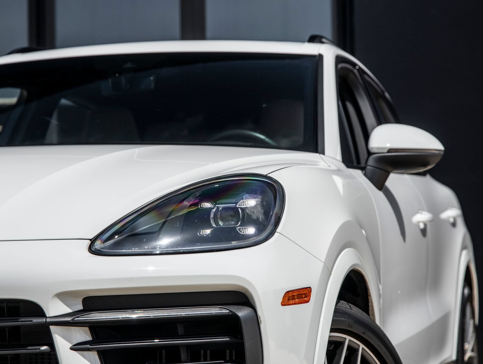Certified 2023 Porsche Cayenne AWD/4WD image 16