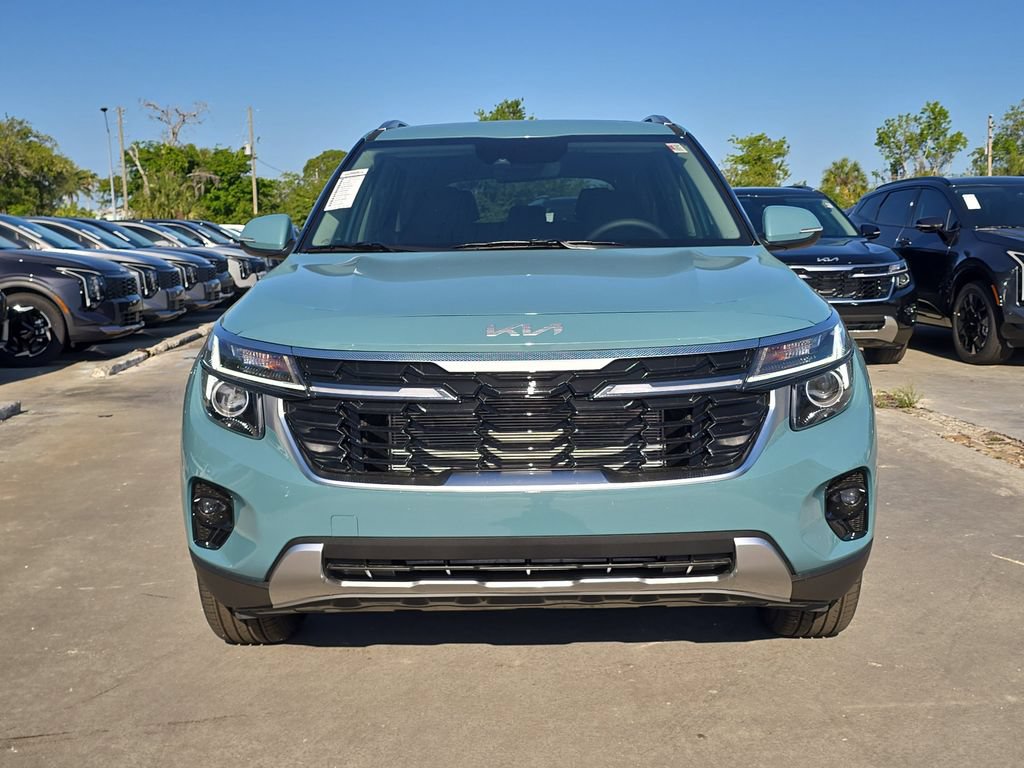 New 2026 Kia Seltos EX FWD image 3