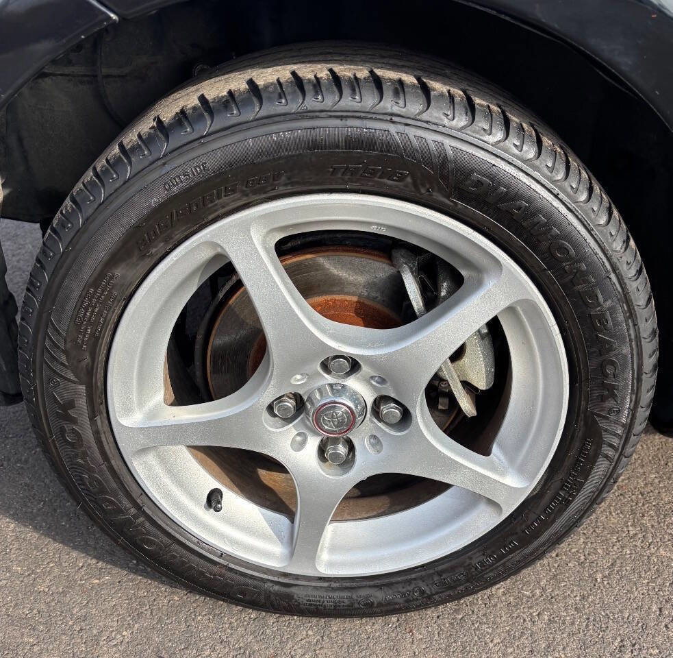 Used 2000 Toyota MR2 image 23