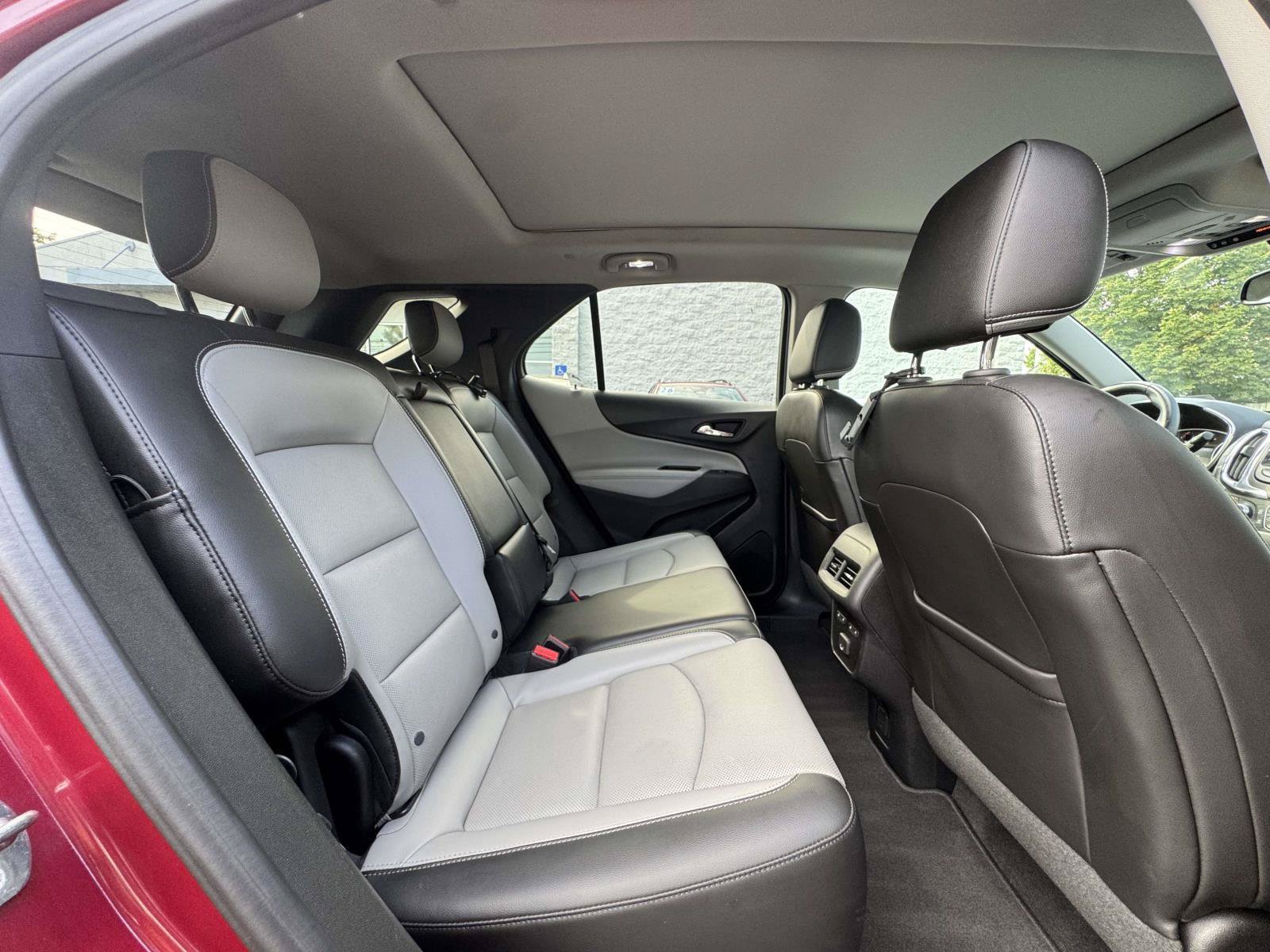 Used 2019 Chevrolet Equinox Premier AWD/4WD image 10