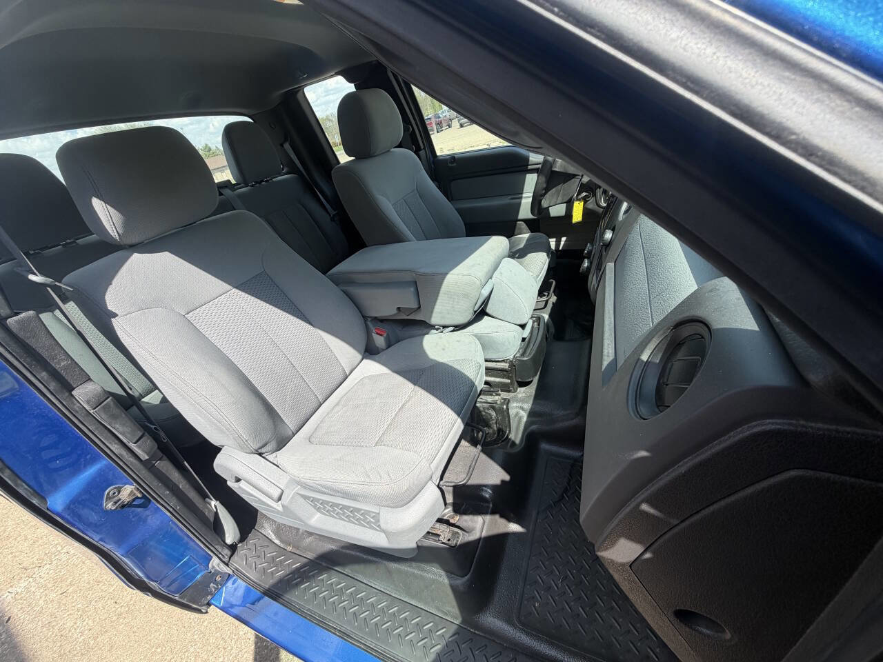 Used 2012 Ford F150 STX w/ STX Decor Pkg AWD/4WD image 8