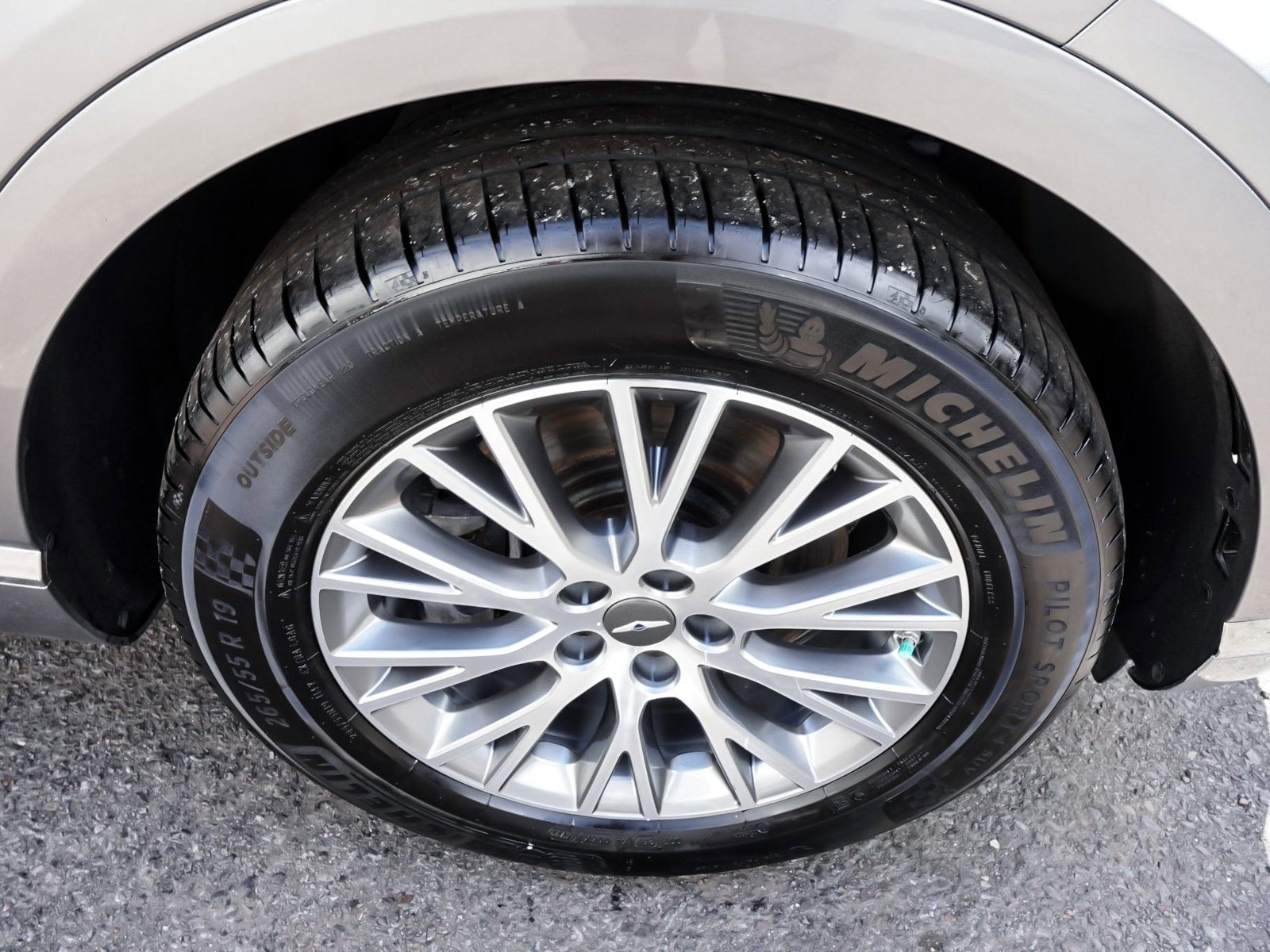 Used 2021 Genesis GV80 2.5T Select AWD/4WD image 7