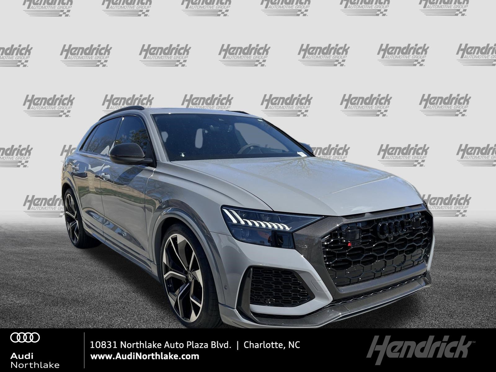 Certified 2024 Audi RS Q8 image 1