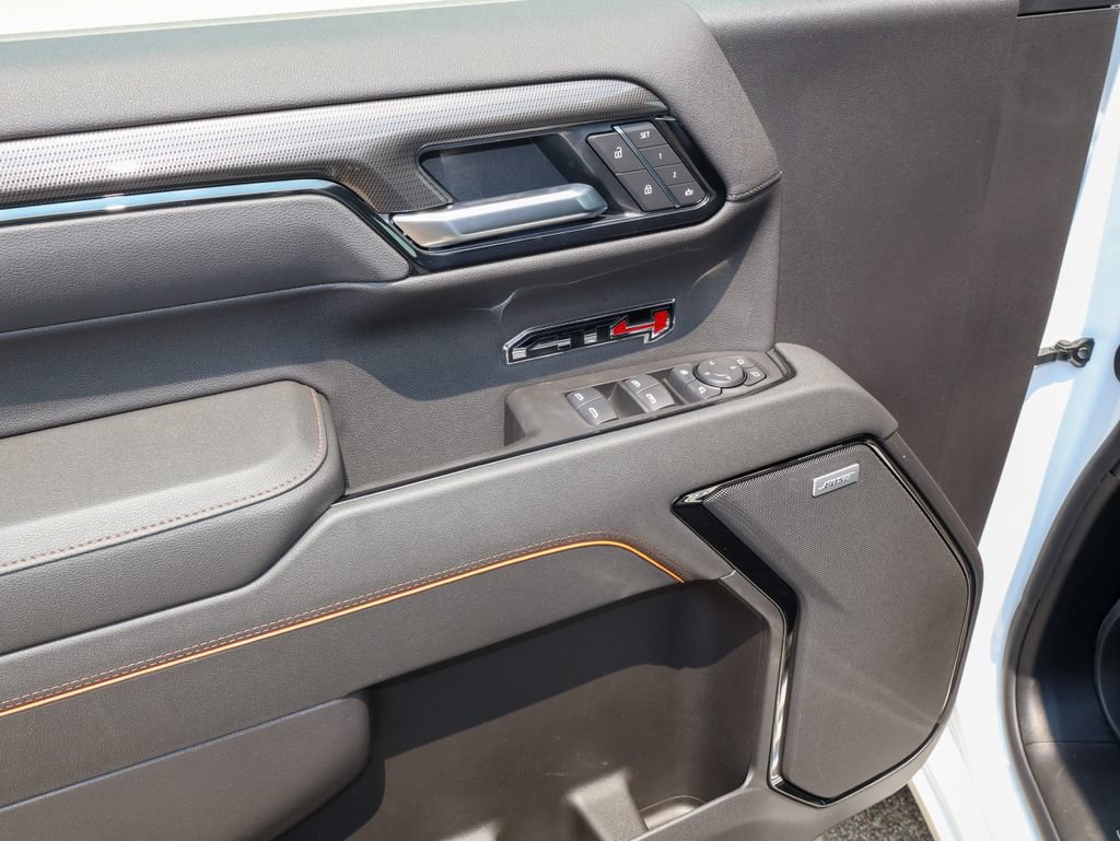 New 2026 GMC Sierra 1500 AT4 w/ AT4 Premium Package AWD/4WD image 12