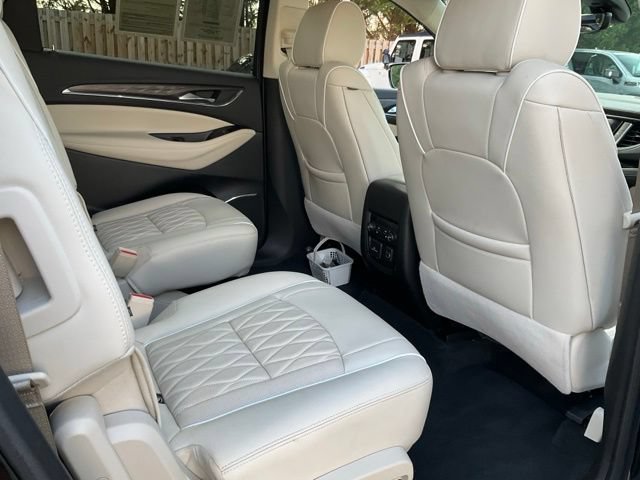 Used 2023 Buick Enclave Avenir w/ Avenir Technology Package FWD image 22