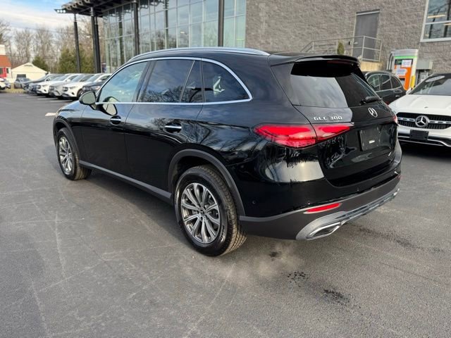 Used 2026 Mercedes-Benz GLC 300 4MATIC image 5
