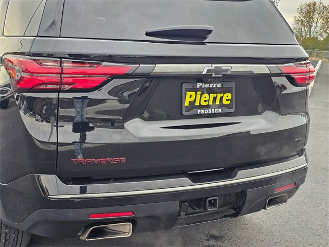 Used 2023 Chevrolet Traverse Premier w/ Redline Edition image 7