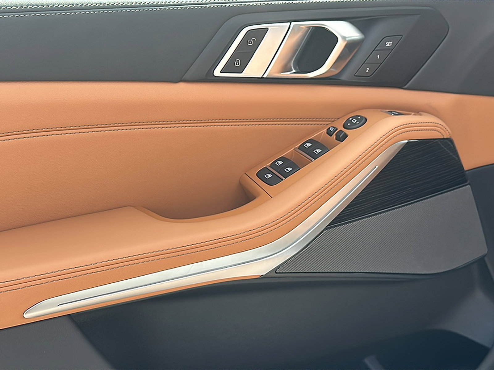 New 2026 BMW X5 sDrive40i w/ M Sport Package image 13