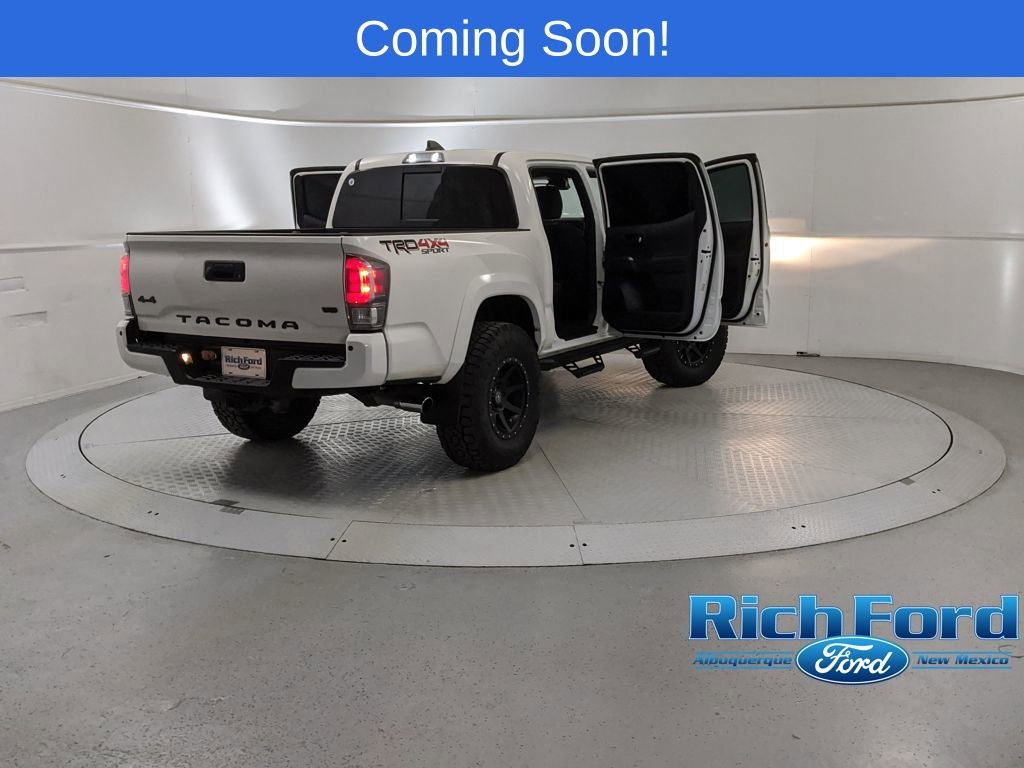 Used 2021 Toyota Tacoma TRD Sport image 9