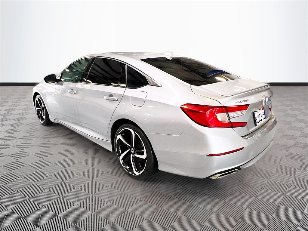 Used 2019 Honda Accord Sport image 5