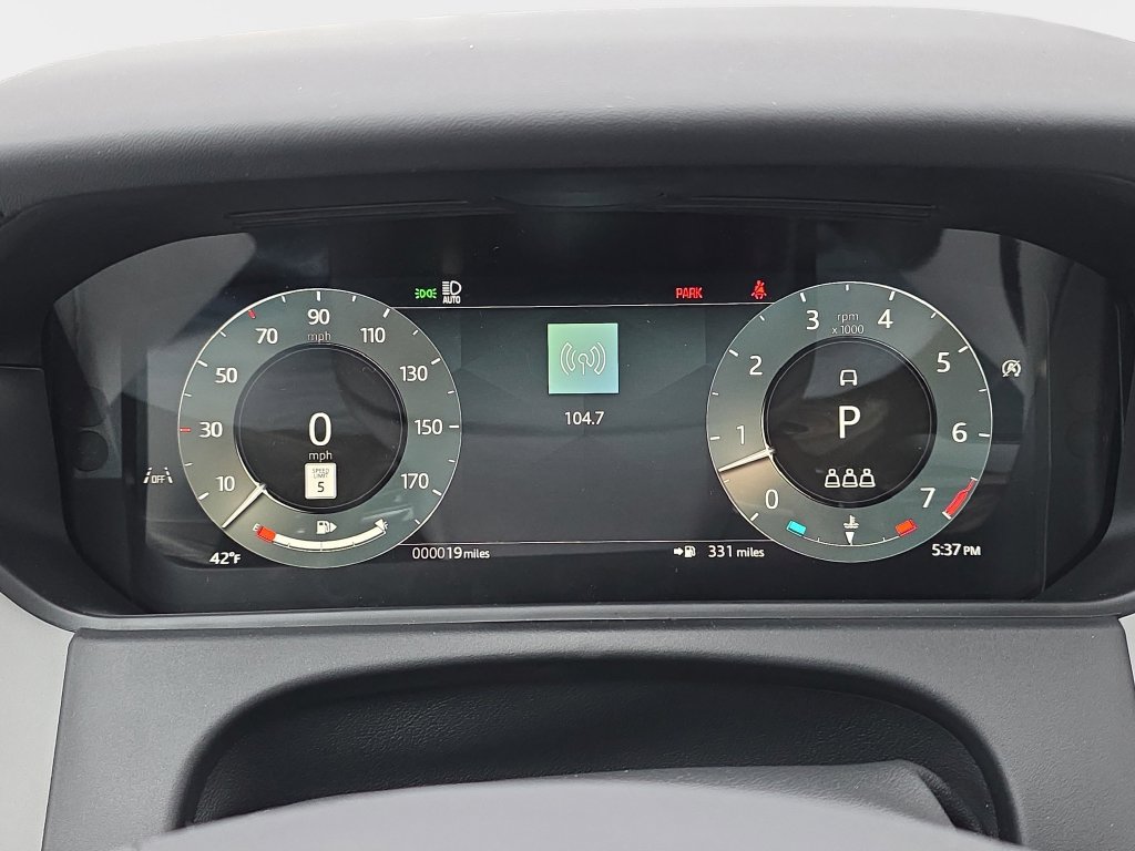 New 2026 Land Rover Range Rover Velar Dynamic SE AWD/4WD image 19