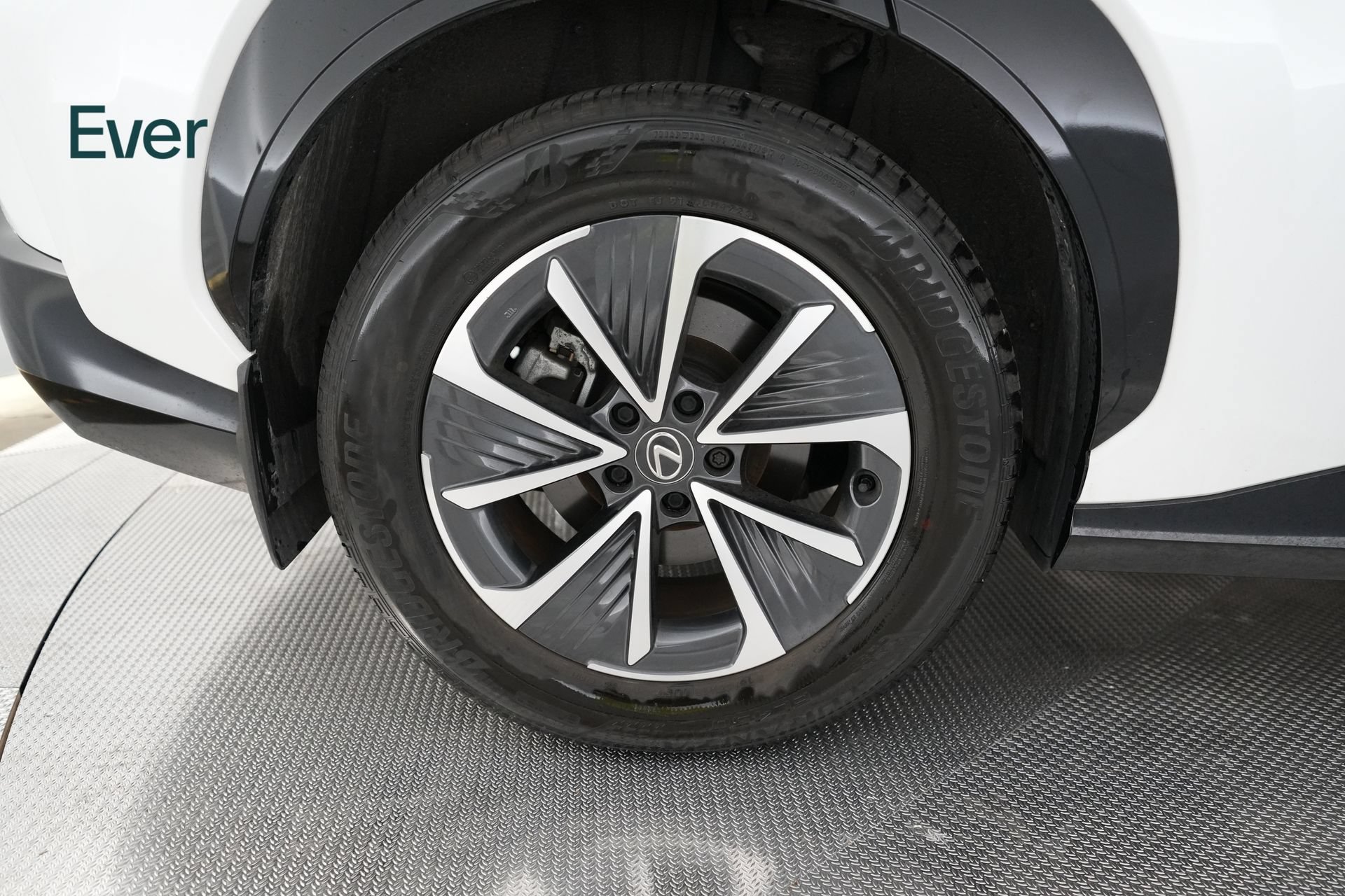 Used 2024 Lexus RZ 450e Premium w/ Accessory Package (Z1) AWD/4WD image 9