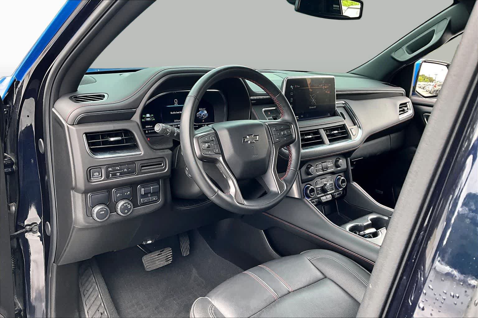 Used 2024 Chevrolet Tahoe RST w/ Luxury Package RWD image 18