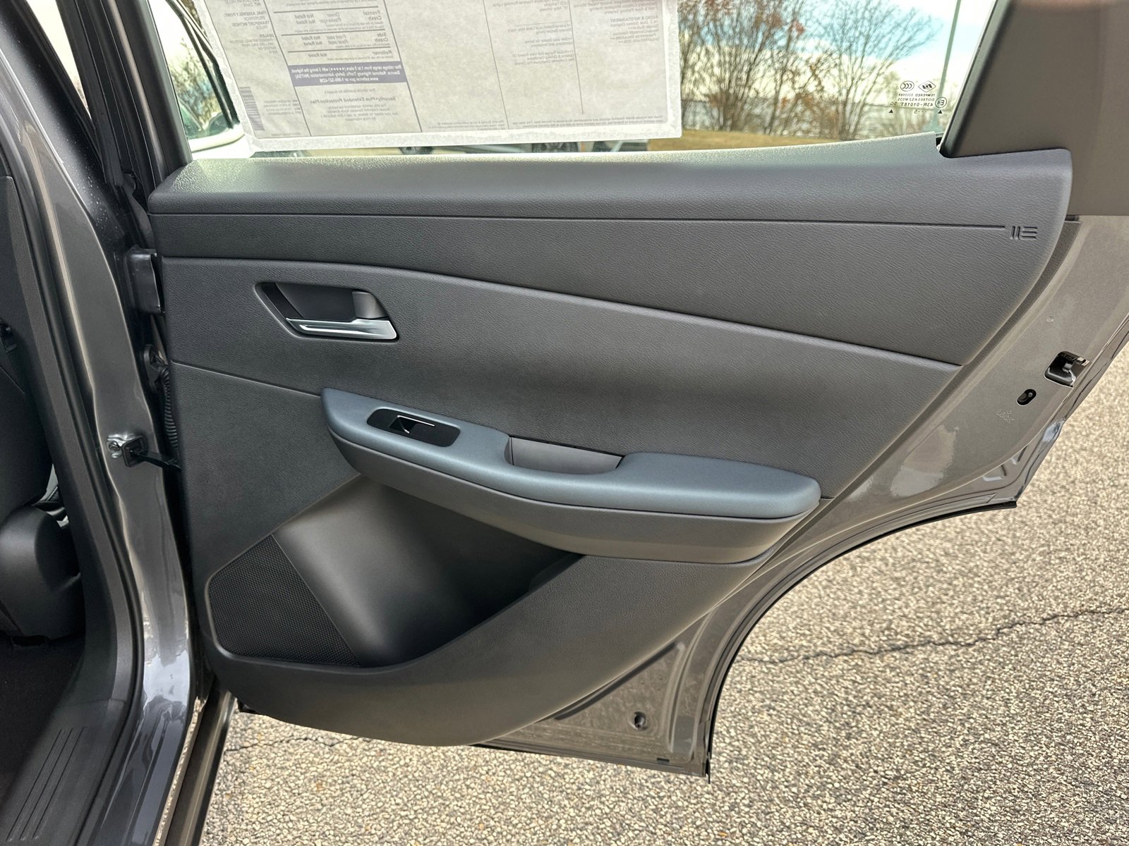 New 2026 Nissan Leaf SV+ w/ Floor Mat Package (SV+) image 16