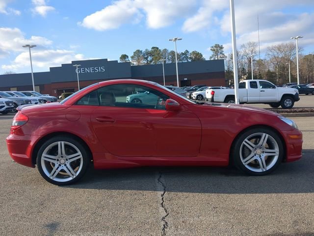 Used 2011 Mercedes-Benz SLK 350 image 3