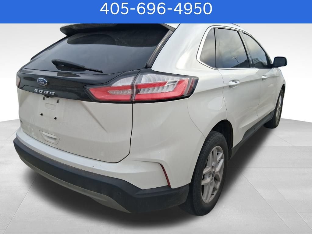 Used 2021 Ford Edge SEL w/ Convenience Package image 4