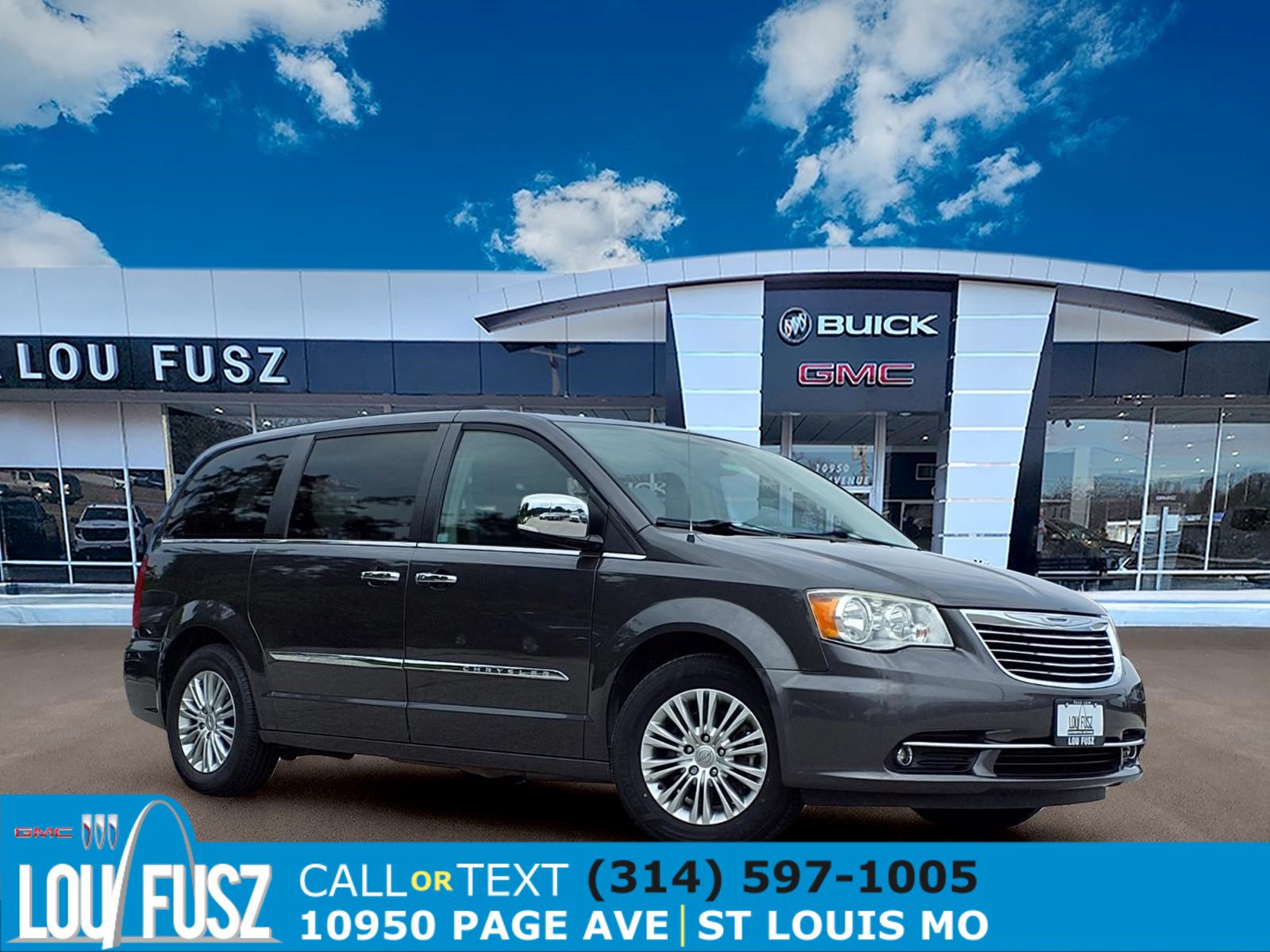 Used 2015 Chrysler Town & Country Touring-L w/ Driver Convenience Group FWD image 1