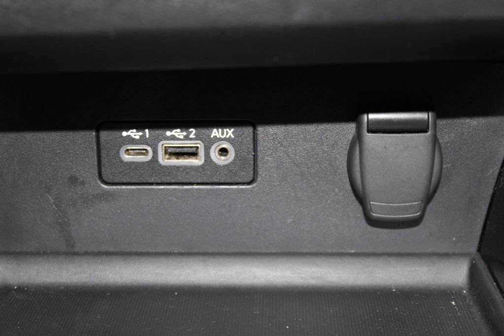 Used 2023 Nissan Altima 2.5 SV FWD image 47