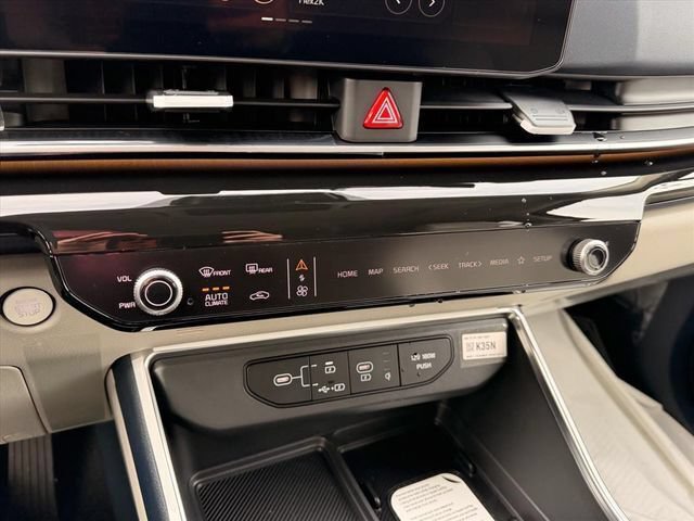 New 2026 Kia Carnival SX Prestige FWD image 23