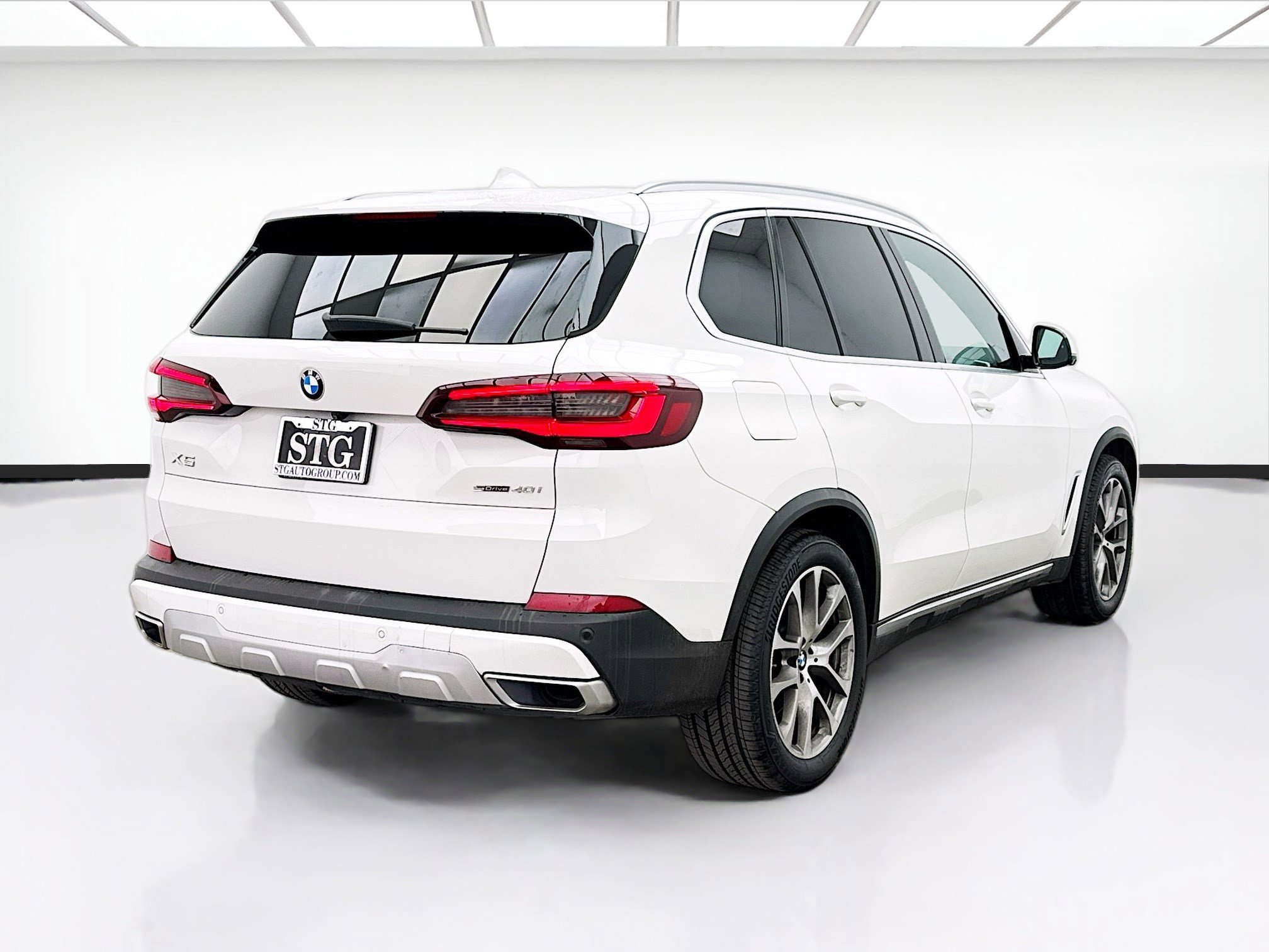 Used 2021 BMW X5 sDrive40i w/ Convenience Package image 4