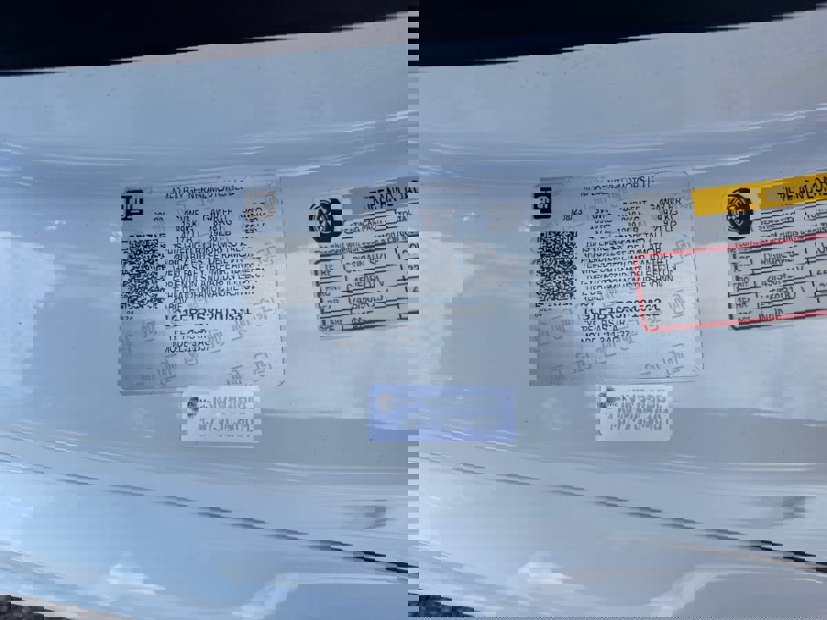 Used 2024 Chevrolet Camaro LT image 22