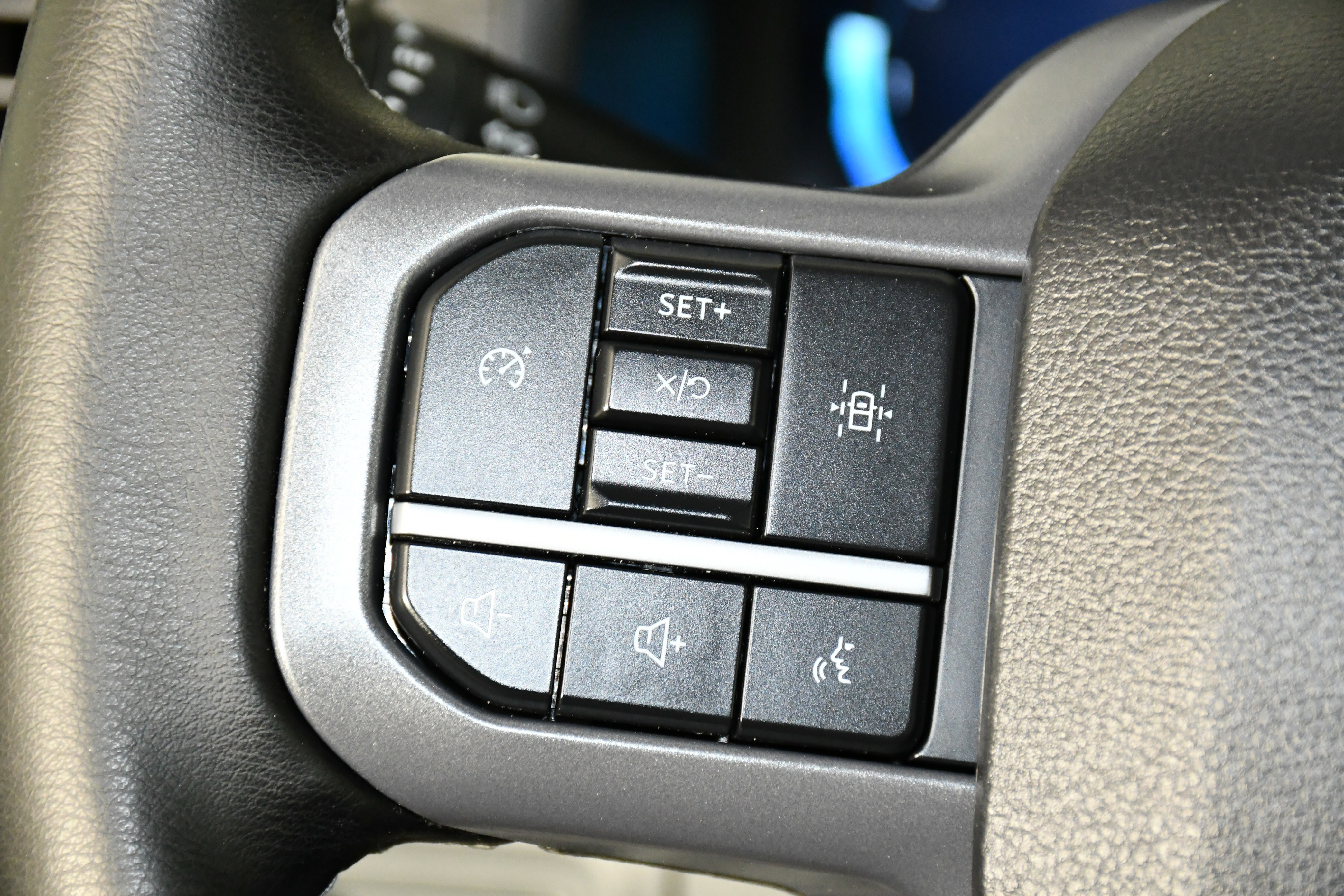 Used 2025 Ford F150 XLT w/ Equipment Group 301A Standard AWD/4WD image 23