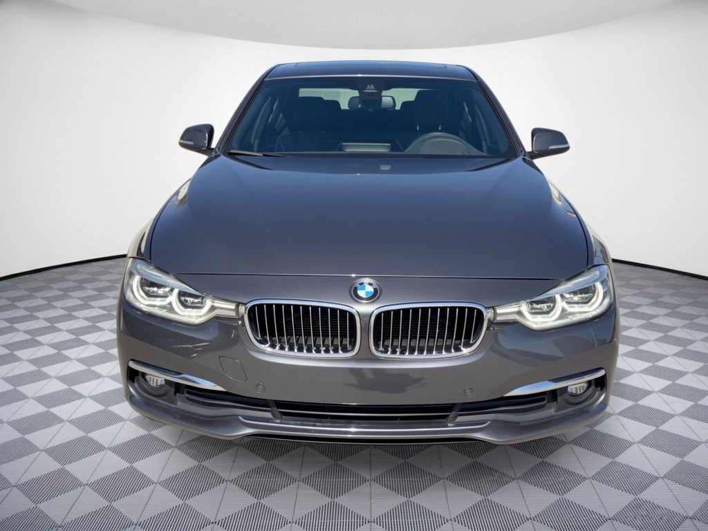 Used 2018 BMW 328d Sedan w/ Executive Package RWD image 6