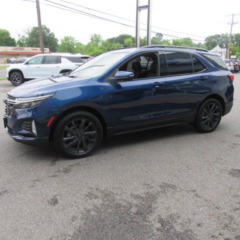 Used 2022 Chevrolet Equinox RS w/ RS Leather Package FWD image 4