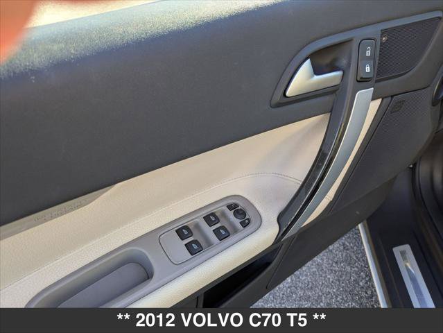 Used 2012 Volvo C70 T5 image 11