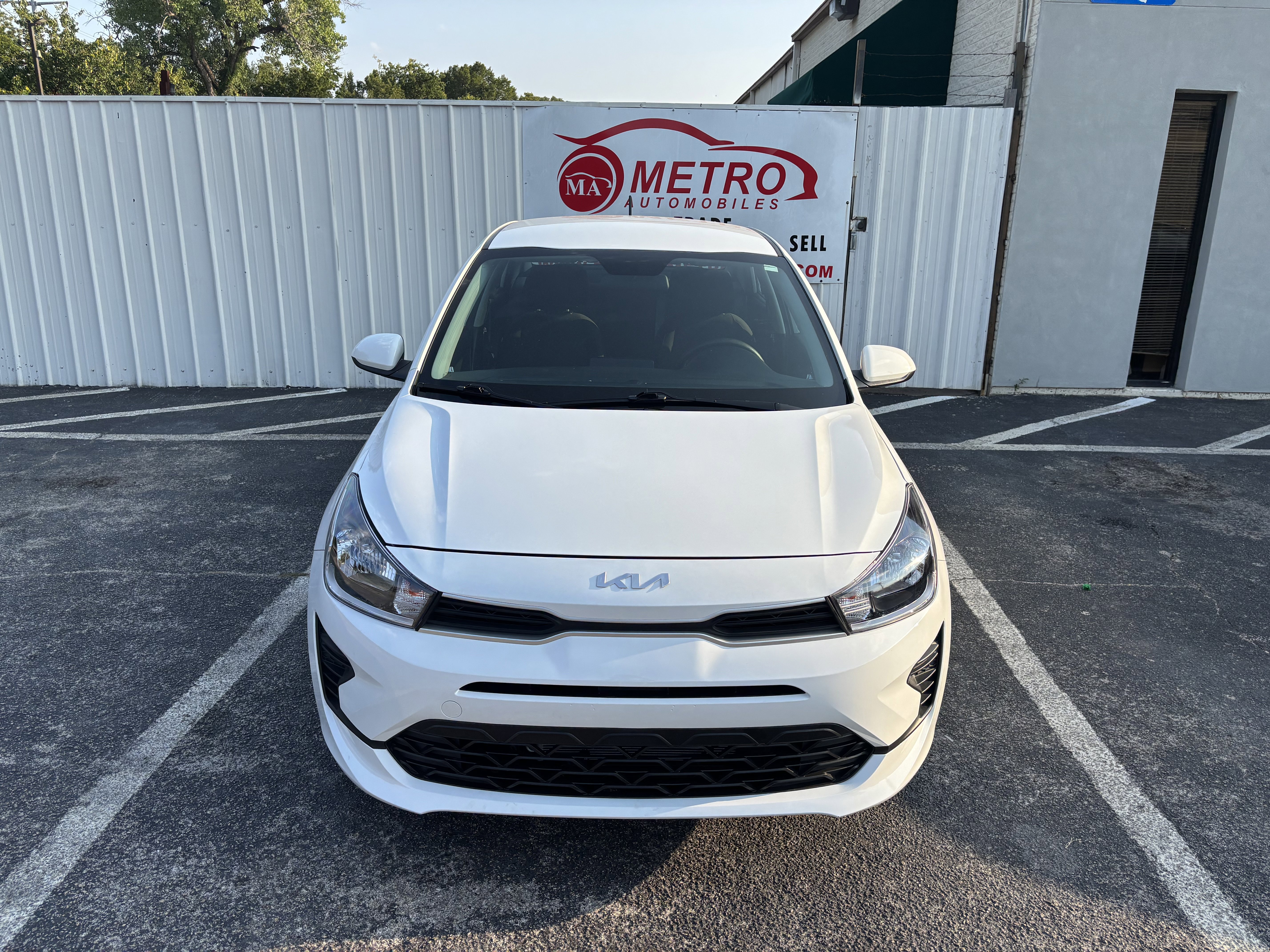 Used 2023 Kia Rio LX image 10