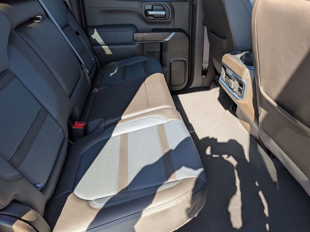 Used 2021 GMC Sierra 1500 Denali w/ Denali Ultimate Package AWD/4WD image 34