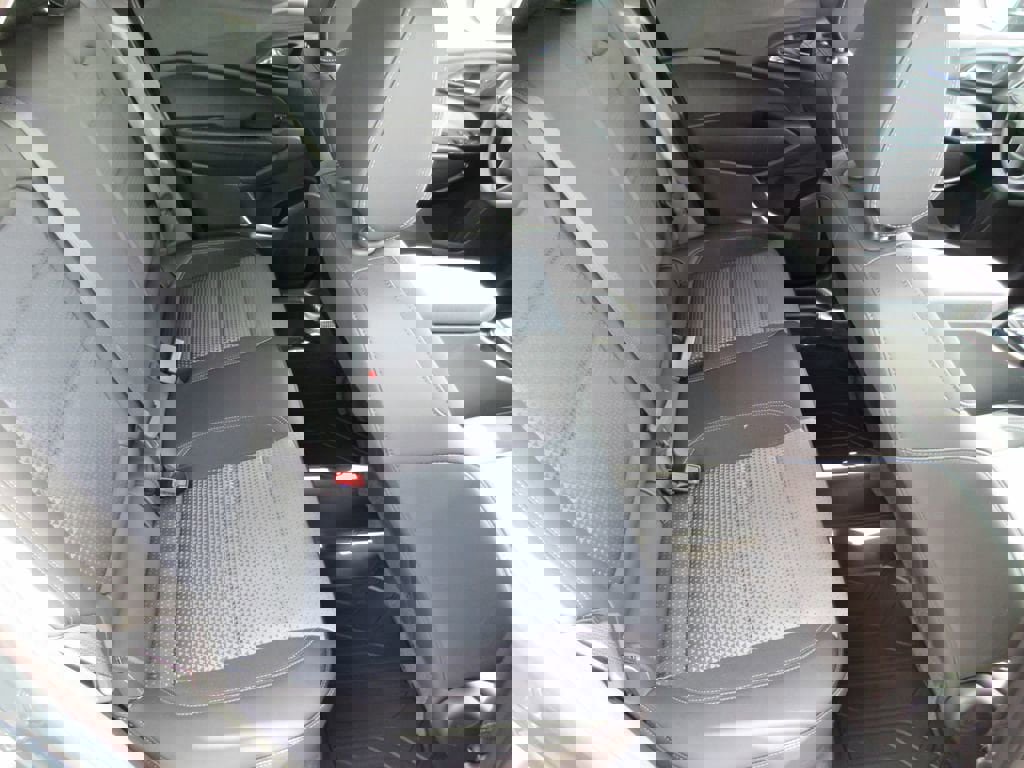 New 2026 Chevrolet Trax LT FWD image 17