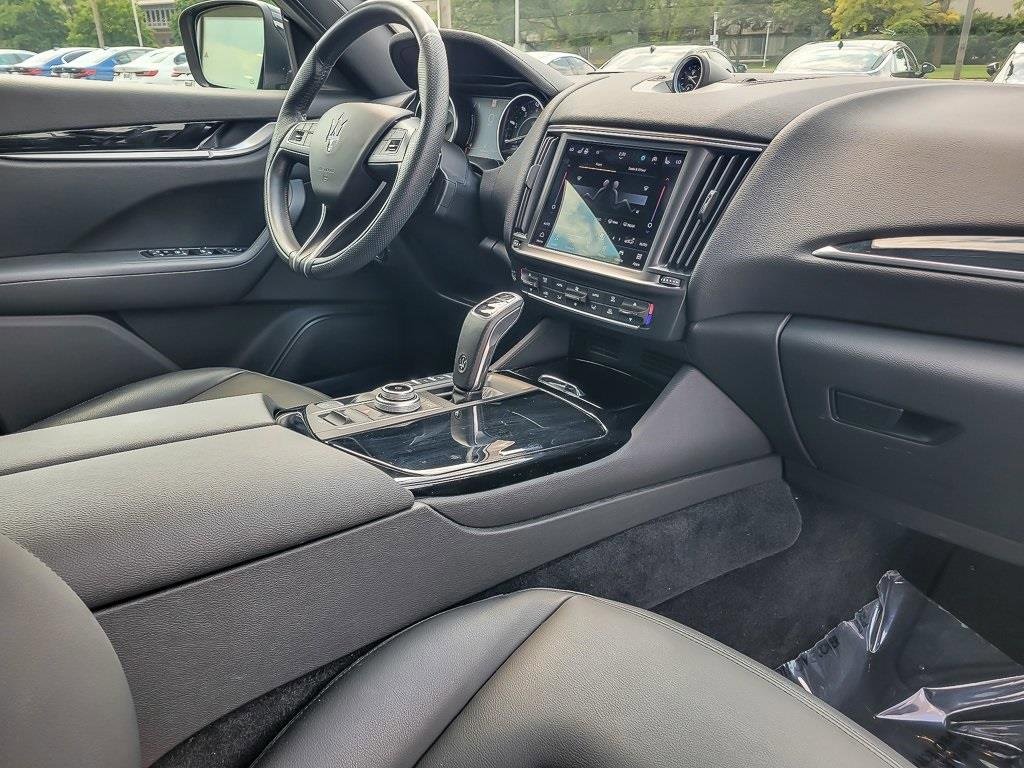 Used 2022 Maserati Levante GT image 24