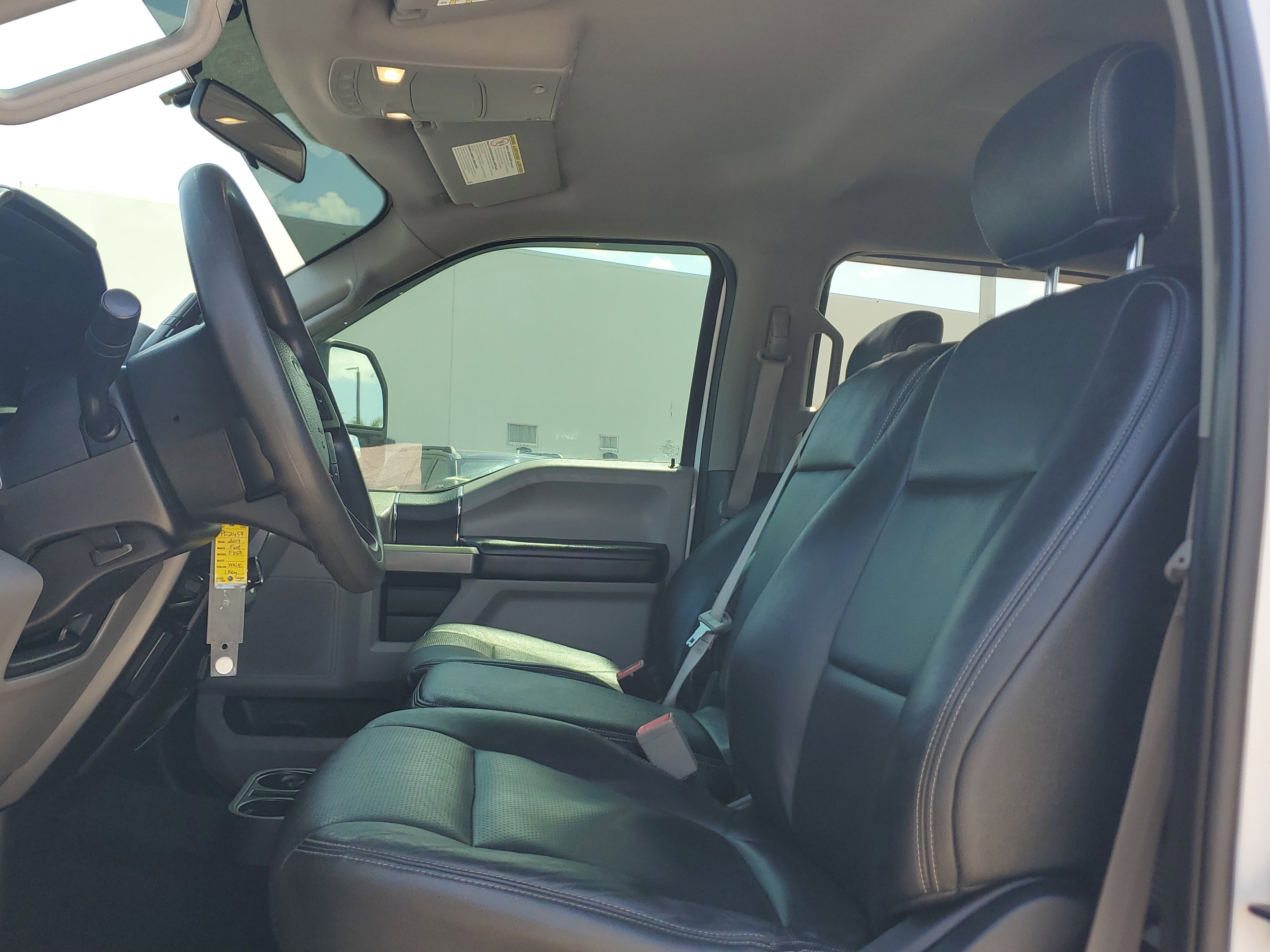 Used 2019 Ford F250 XLT w/ FX4 Off-Road Package AWD/4WD image 14