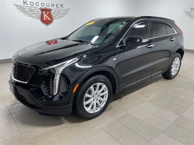Used 2023 Cadillac XT4 Luxury w/ Driver Awareness Package image 3