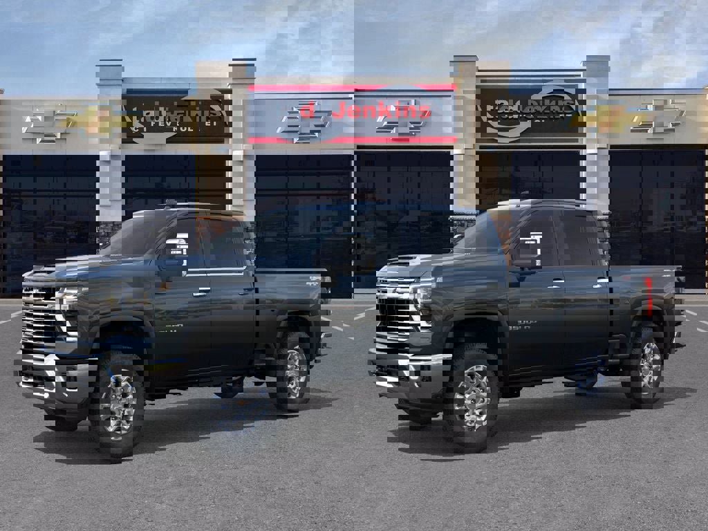 New 2026 Chevrolet Silverado 3500 LTZ video 2