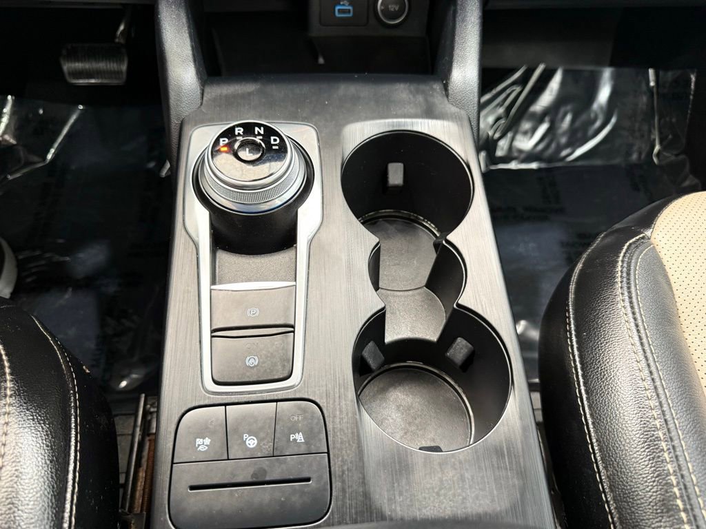 Used 2021 Ford Escape Titanium w/ Titanium Elite Package image 42