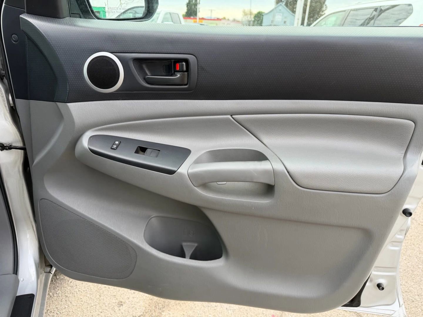 Used 2013 Toyota Tacoma 2WD Access Cab w/ SR5 Pkg image 14