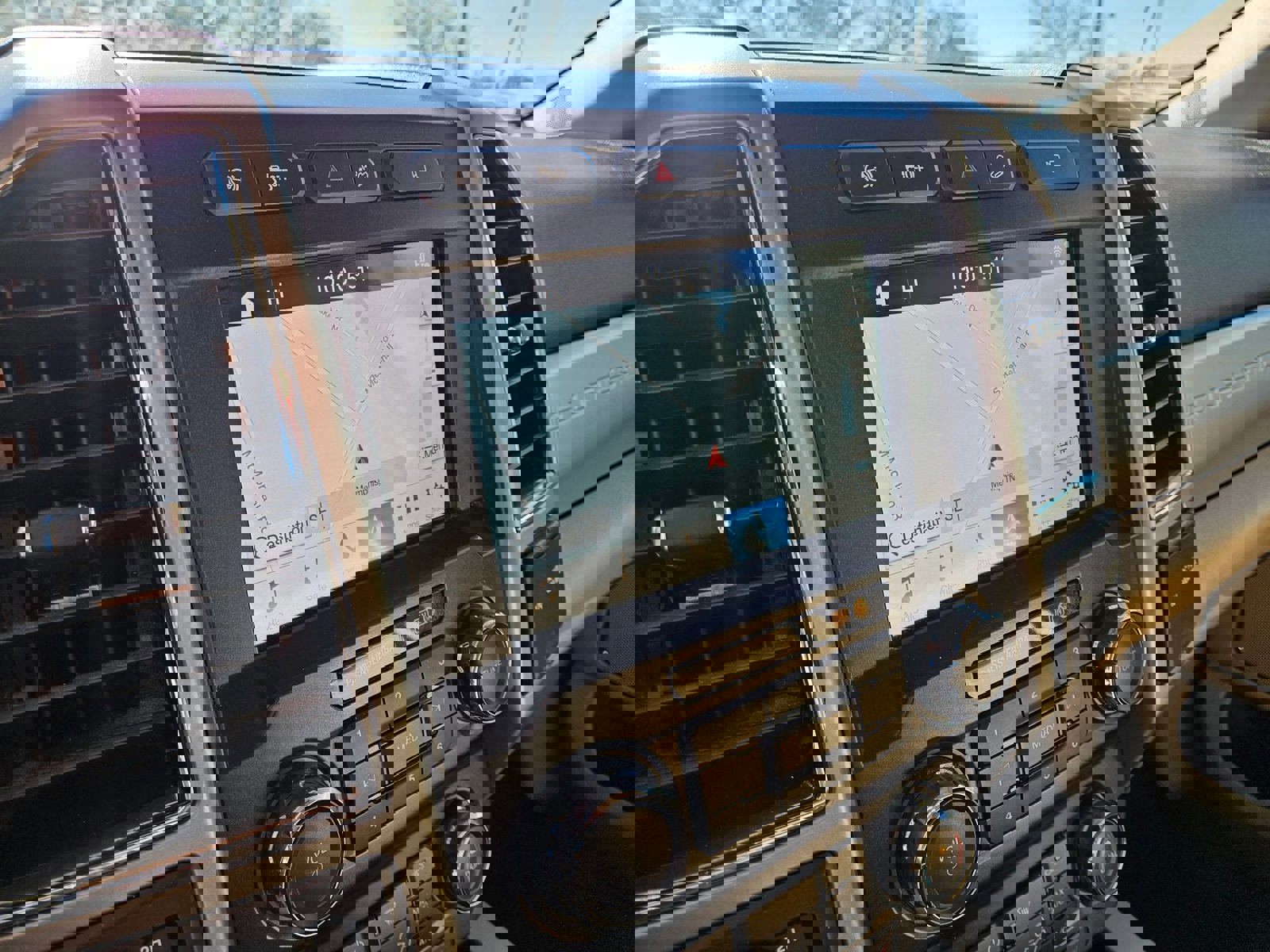 Used 2019 Ford F250 Lariat w/ Lariat Ultimate Package image 16