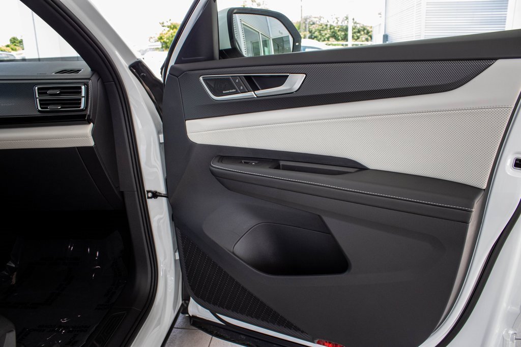 New 2025 Volkswagen Atlas Cross Sport SEL Premium R-Line image 47