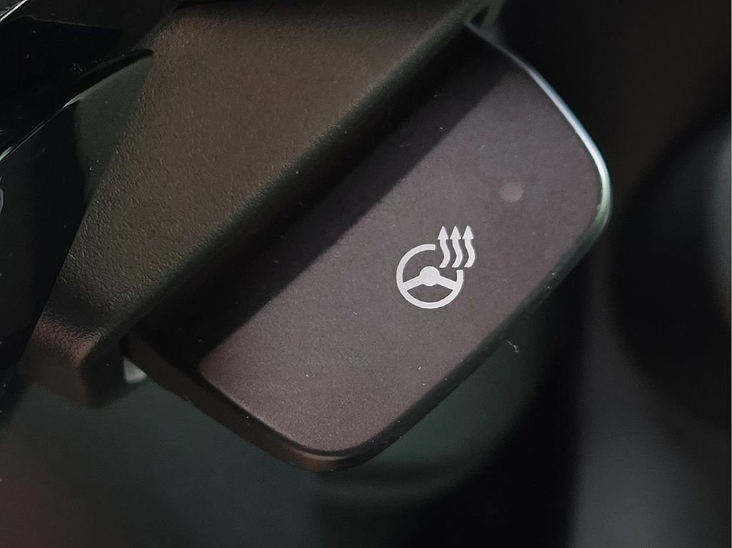 Certified 2025 Subaru Forester Touring image 18