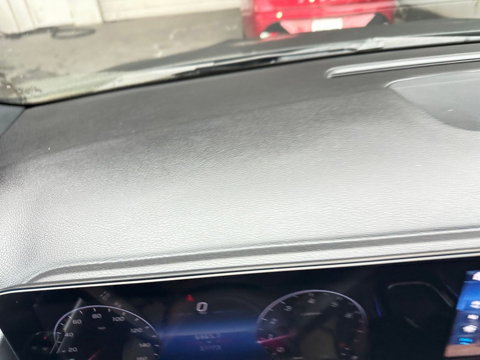 Used 2025 Mercedes-Benz GLA 250 4MATIC image 34