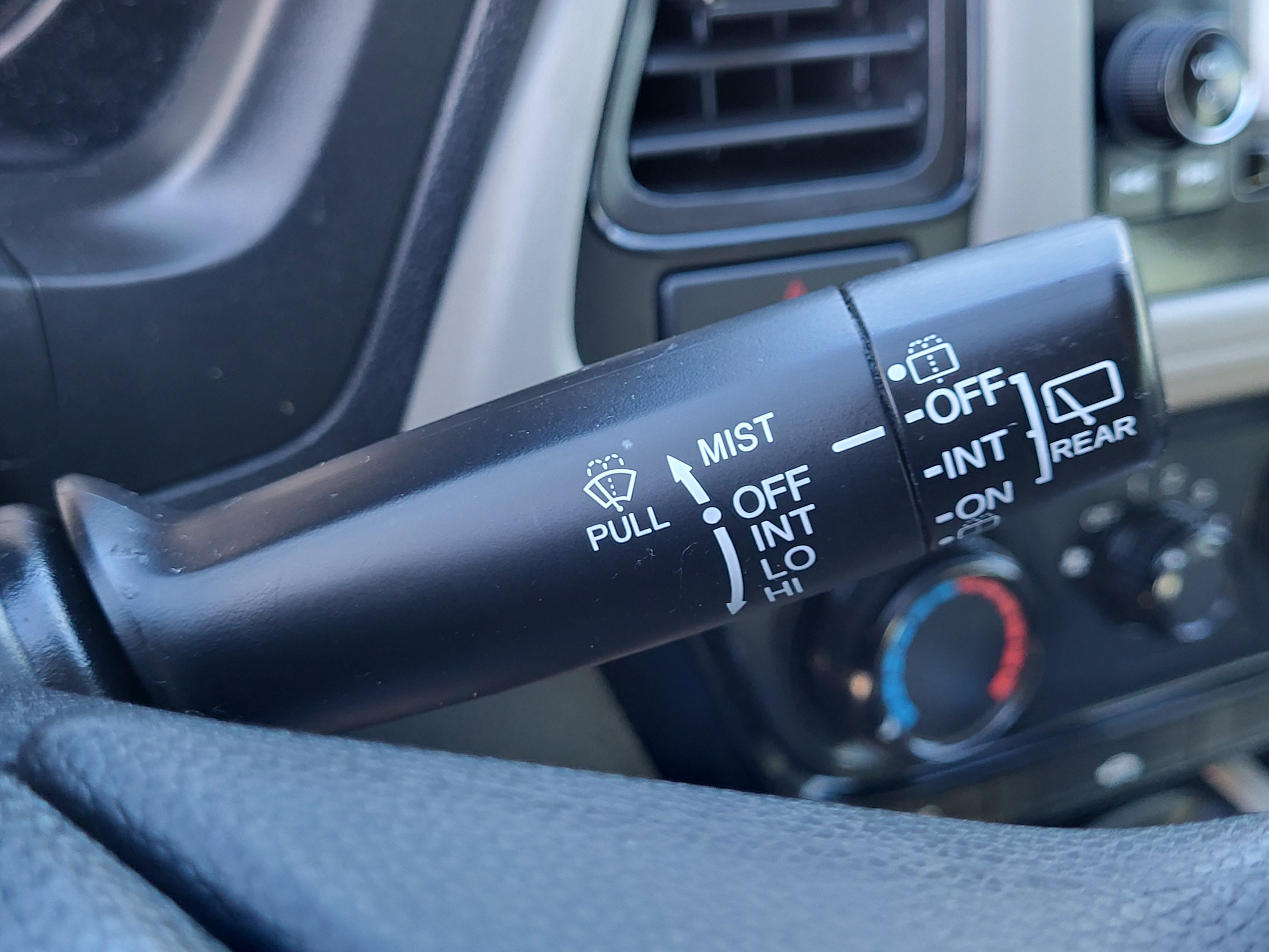 Used 2017 Honda HR-V LX image 44