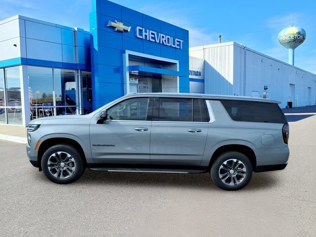New 2026 Chevrolet Suburban LT w/ Comfort Package AWD/4WD image 7