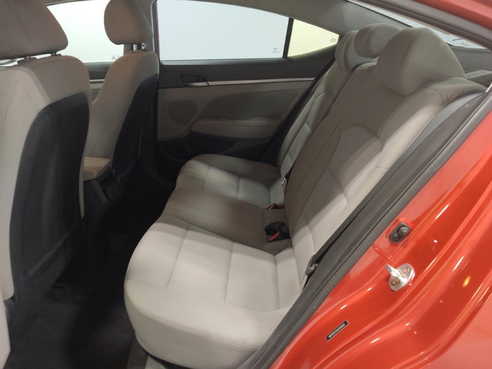 Used 2018 Hyundai Elantra SEL FWD image 18